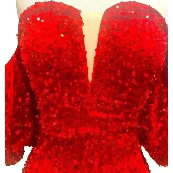 Sexy off the shoulders red 👠sequence dress - Picture 3 of 5